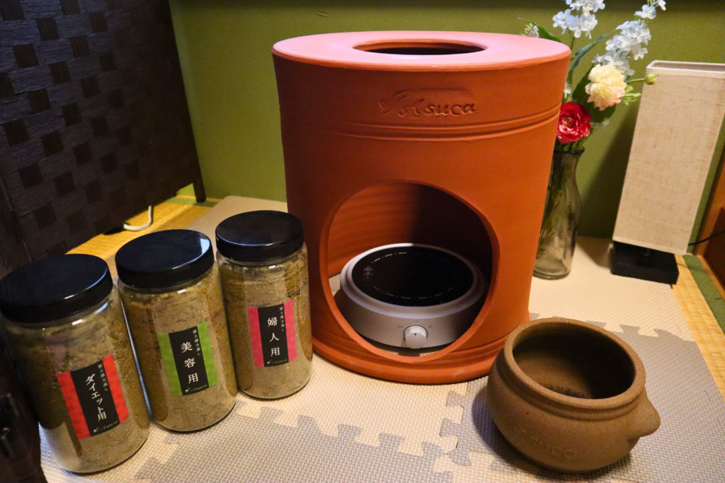 こだわりのよもぎ蒸し道具です。